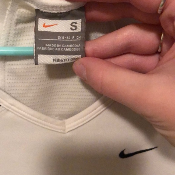 Nike Workout Top! - Picture 3 of 5